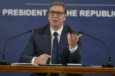 SRPSKI NAROD IZA SEBE IMA SVOJU DRŽAVU! Vučić: Srbija će biti posvećena očuvanju mira! (VIDEO)