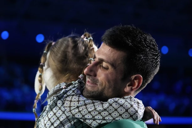 KRSTIĆU DECU NA KOSOVU I METOHIJI: Novak Đoković OBRADOVAO Srbiju!