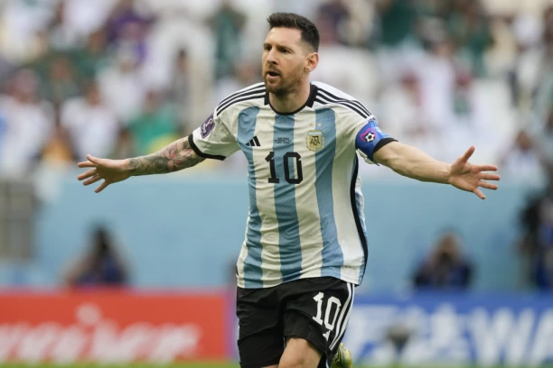 NOVI TROFEJ ZA MESIJA: Argentinac je sada kao "pola" Novaka Đokovića!