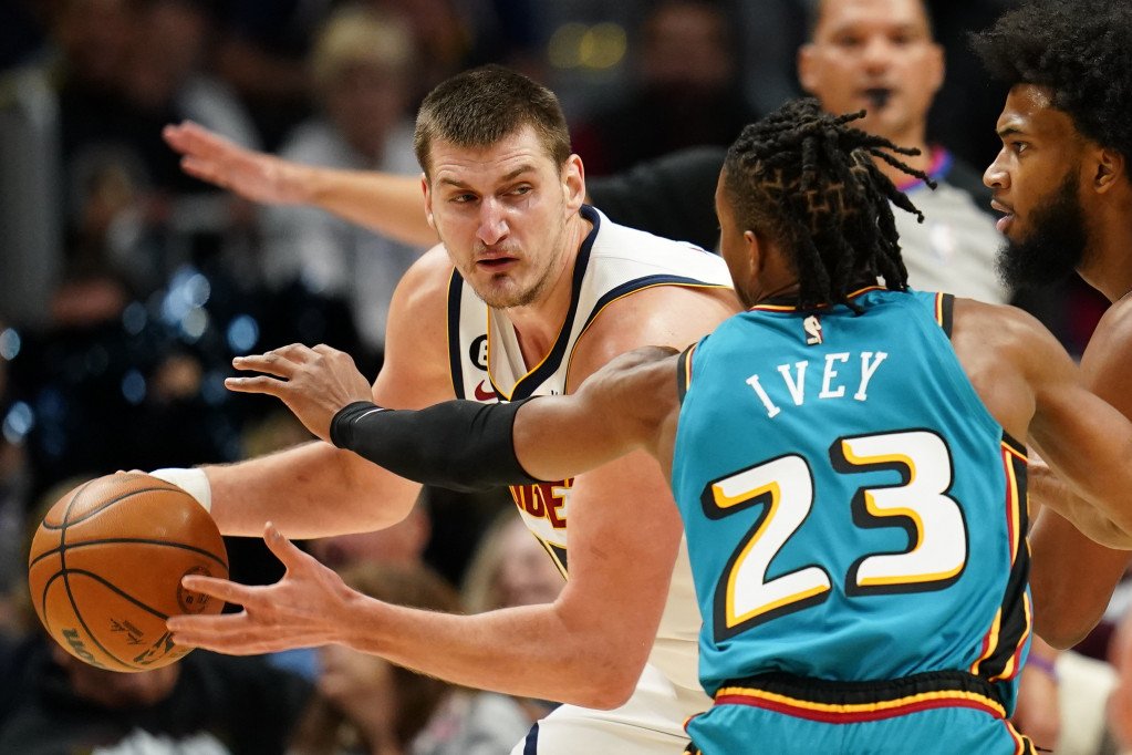 Detalj sa meča Denver - Detroit