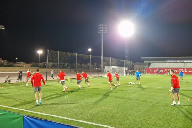 SRBIJA SPREMNO ČEKA BRAZIL! Svi su ZDRAVI i orni za Karioke! (VIDEO)