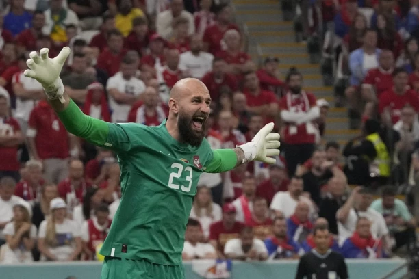 NACIJA U TRANSU: Vanja RAZGALIO Srbiju pred duel sa Kamerunom!