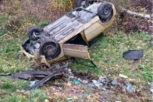 PREVRNUT AUTOMOBIL STOJI PORED PUTA! Saobraćajna nezgoda kod sela Doroslovo (FOTO)