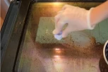 EFIKASNIJE OD SODE BIKARBONE I SIRĆETA: Jednom tabletom očistite rernu i recite zbogom masnoći!
