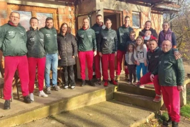 HUMANOST NA DELU: Fudbalske sudije na posebnom zadatku!