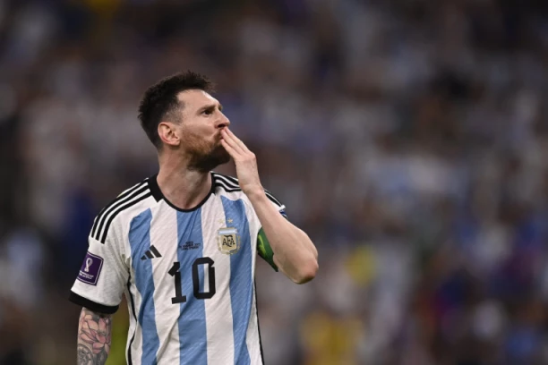 MESI SE POJAVIO KADA JE BILO NAJTEŽE: Argentina TEŠKOM mukom pobedila Meksiko i ostala u trci za osminu finala!