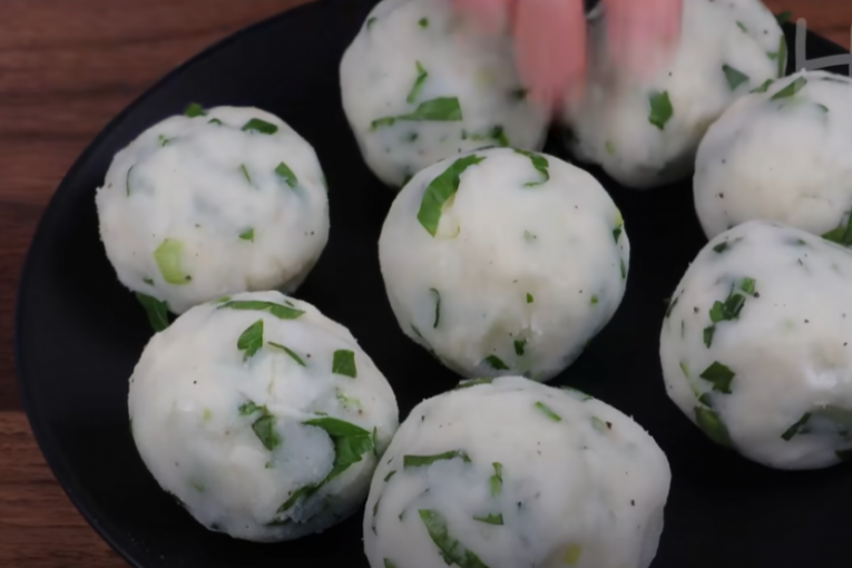 Loptice od kompira i praziluka