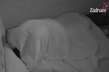 NAKON ŽESTOKE AKCIJE PREBRISALA USTA, PA GENITALIJE: Miksi zajahala Bebicu, orila se izolacija! (VIDEO)