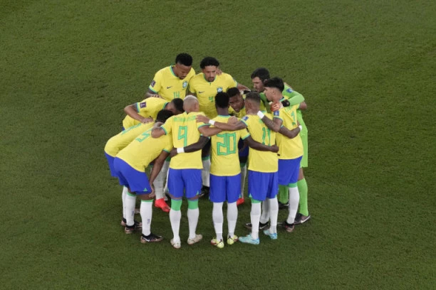 SVI PAROVI ČETVRTFINALA MUNDIJALA: Silni Portugal ide na Maroko, Brazil i Hrvati i dva KLASIKA!