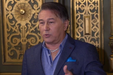 TEŠKO ODRASTANJE HALIDA MUSLIMOVIĆA: Otac bio na ivici egzistencije zbog kredita, ove reči teraju suze na oči!