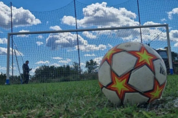 TRANSFER BOMBA: Povratak iskusnog golmana u matični klub! (FOTO)