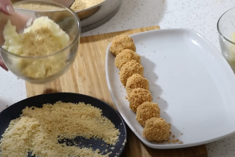 Kuglice sa krekerima