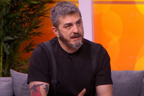 GODINU DANA SAM BIO U LUDNICI! Potresna ispovest glumca Feđe Štukana LEDI KRV U ŽILAMA: Našao sam devojku MRTVU u kadi, bio sam zagnojen od HEROINA!