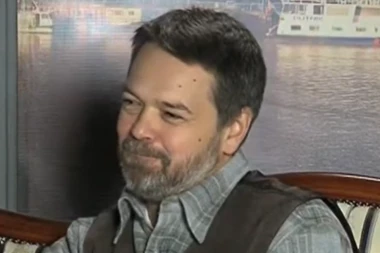 POZNATOM REDITELJU SRĐANU KOLJEVIĆU ŽIVOT VISI O KONCU! Hitno mu potrebna transplantacija! GLUMCI UPUTILI APEL ZA POMOĆ!