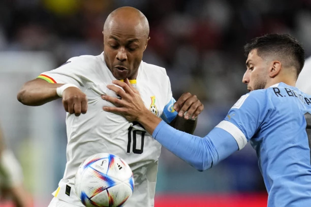 DRAMA U KATARU: Promašio penal, ćerka mu se onesvetila, pa je NAPUSTIO utakmicu i hitno otišao u bolnicu! (FOTO)