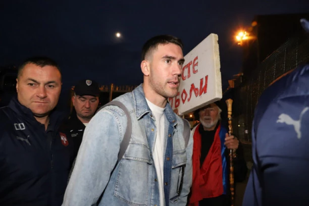 "ORLOVI" STIGLI KUĆI! Francuska i Engleska u četvrtfinalu, Džaka nastavio s provokacijama