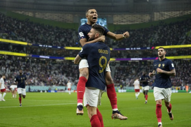 KVALIFIKACIJE ZA EP: EPOHALNO! Francuska pobedila sa 14:0! Rumuni i Švajcarci čekirali kartu za Nemačku