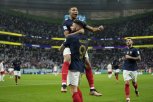 ŽIRU NAČEO, MBAPE DOKRAJČIO POLJAKE: Rutinska pobeda Francuske koja nastavlja put ka odbrani svetske titule! (VIDEO)