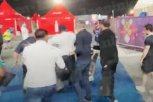 VELIKI SKANDAL U KATARU: Samjuel Eto NOKAUTIRAO snimatelja! Kamerunac IZGUBIO ŽIVCE, kamere SVE UHVATILE! (VIDEO)