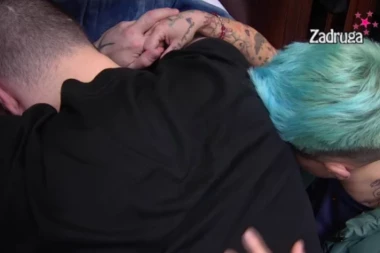 ZVEZDAN SE SLOMIO! Pokrio se stvarima, pa RONIO SUZE: Boli me! (VIDEO)