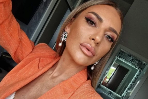 EKSKLUZIVNO! UHAPŠENA PEVAČICA IVANA BOJANOVIĆ: Privedena na aerodromu, za njom je raspisana poternica! (FOTO)