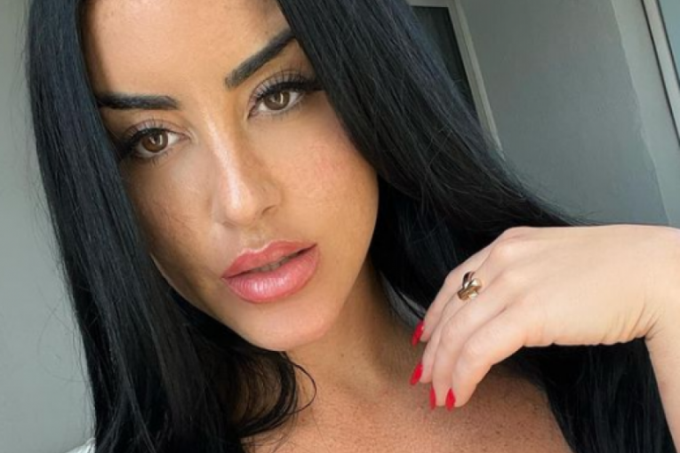 Slika prednjom kamerom - Alisia nakon oporavka