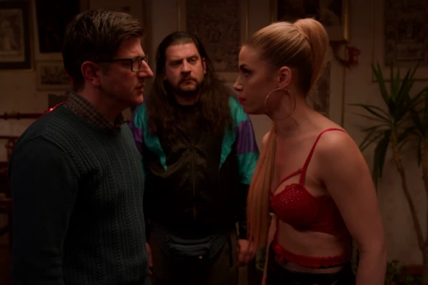 FILM „PORNO PRIČA“ APOLLON PRODUKCIJE NA PREMIJERNOM PRIKAZIVANJU U NOVOM SADU OSVOJIO PUBLIKU, A OD 8. DECEMBRA SPREMA SE DA POKORI SRBIJU!