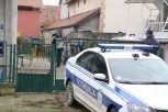 ZABOLA MUŽU OŠTAR PREDMET U LEĐA: Detalji napada u Novom Sadu