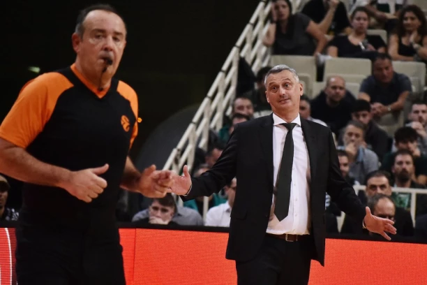 Radonjiću novinari SPOMENULI ZVEZDU, on ih ODUVAO u DVE REČI! (VIDEO)