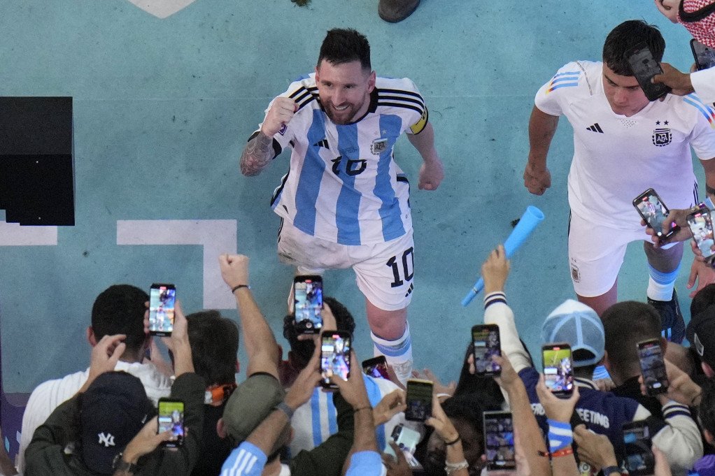 Lionel Mesi na meču Holandija - Argentina