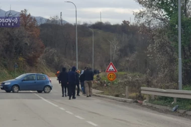 ZABRANJEN ULAZAK NA KOSOVO: Ni pešaci ne mogu preko Jarinja, tzv. kosovska policija ne pušta nikog
