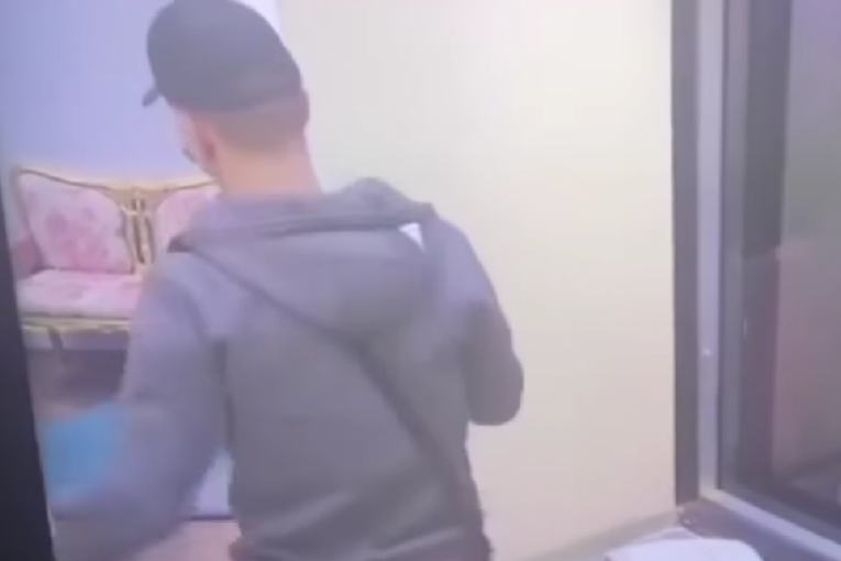 Uroš Ćertić beži iz Zadruge