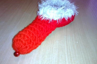 Čizma glavu čuva, a NAKURNJAK čitavu familiju! Devojke su ih plele i nosile u miraz, svima ISTI paše! (FOTO)