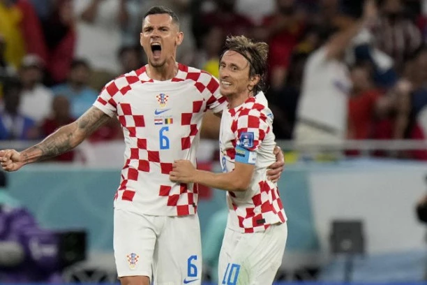 PAO MU MRAK NA OČI: Hrvat DIVLJAO i VREĐAO novinare posle pobede nad Marokom!