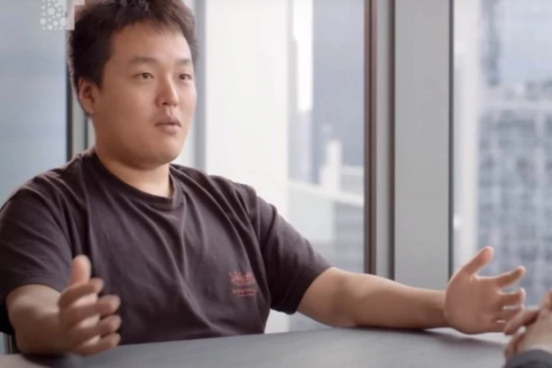 KRALJ KRIPTOVALUTA SE KRIJE U SRBIJI? Za beguncem iz Južne Koreje se mesecima traga, raspisana crvena Interolova poternica!