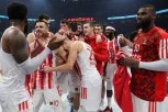SJAJNE VESTI ZA CRVENO-BELE: Veliko priznanje za Zvezdu posle OGROMNE pobede u Pireju!