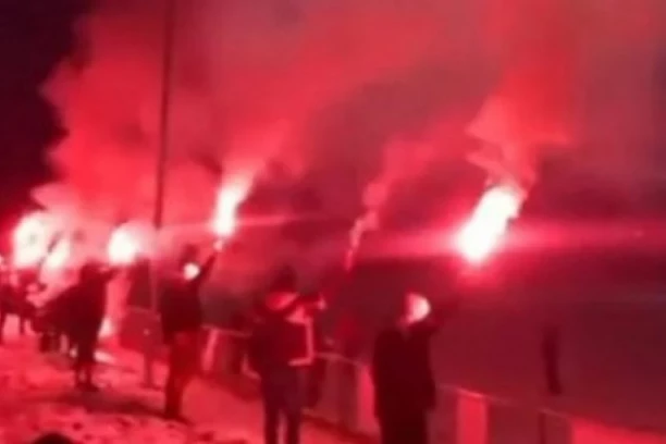 SEVER JE UZ TEBE! Srbin potpisuje, odmah dobio veliku podršku navijača