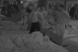 ŽESTOK KARAMBOL U "ZADRUZI": Miljana i Anita se brutalno potukle, napravile RUSVAJ u sitnim satima, obezbeđenje uletelo da ih razdvaja! (VIDEO)