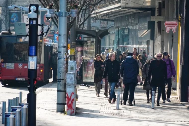 SUNČAN I VEOMA TOPAO UTIRAK, DO 21 STEPEN! Narednih sedam dana se sve menja: Očekujte i kišu i sneg!