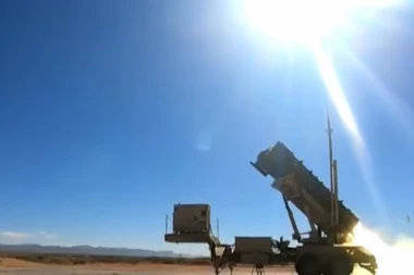 NEOBIČNA POMOĆ: Amerikanci pristali da Ukrajincima isporuče PATRIOT RAKETE, ali uz jedan uslov