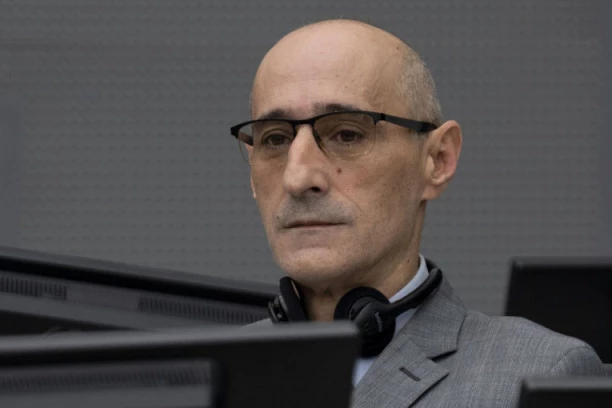 UMESTO DA IM DAJU VODU, MOKRILI PO NJIMA- zverska zlostavljanja zatvorenika! Detalji presude zločincu OVK Saljihu Mustafi