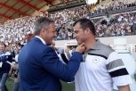 TUGA DO NEBA: Stanković izveo Mihajlovićeve sinove na teren, ceo stadion aplaudirao! (VIDEO)
