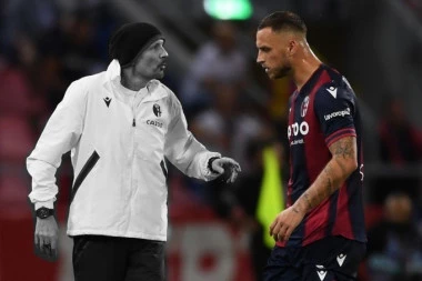 SRCEPARAJUĆE: Arnautovićeva poruka Mihi tera suze na oči - NIJE MOGLO EMOTIVNIJE (FOTO)