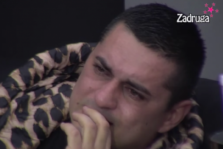 Nenad Macanović Bebica plače