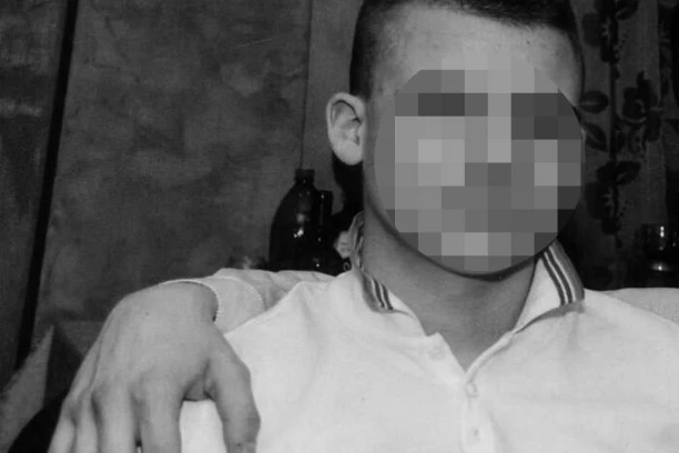 OVO JE MLADIĆ KOJI JE POGINUO U FUTOGU: Milan izgubio kontrolu nad vozilom, pa se zakucao u prikolicu - njegov drug teško povređen (FOTO)