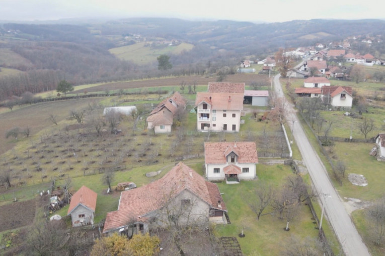 Selo Tolić na Suvoboru