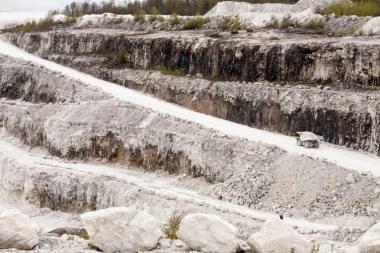 LAŽNI EKOLOZI OZBILJNU ŠTETU NANELI SRBIJI! Francuzi iskoristili odlazak Rio Tinta i otvaraju jedan od najvećih rudnika u Evropi!