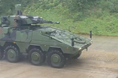 DEBAKL NEMAČKE VOJSKE! Borbena vozila Puma potpuno OTKAZALA tokom vežbi, u jednom izbio požar u kabini!