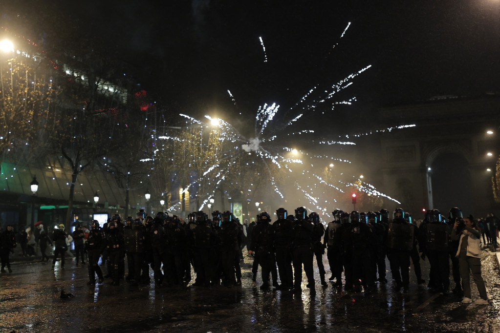 Haos na ulicama više gradova u Francuskoj