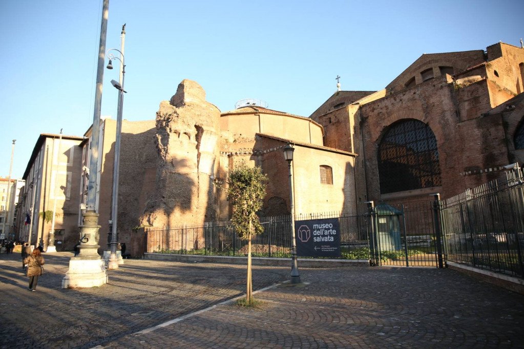 Bazilika "Santa Maria delji Anđeli e dei Martiri"